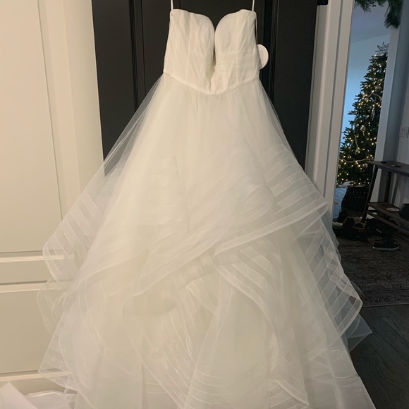 Never worn size 10 - Wtoo Waters Maisie Wedding dress